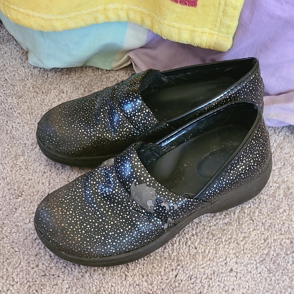 Chic Black Glitter Loafers